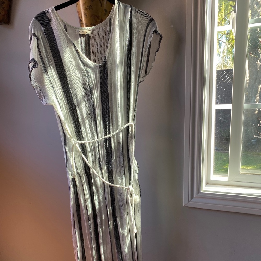 Billabong Swim Suit Cover-Up
